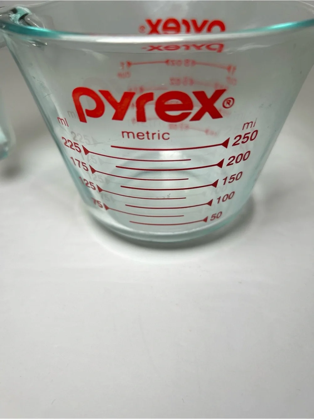 Pyrex Glass Measuring Cup 1 Cup  Made In USA Red Lettering 250 ml